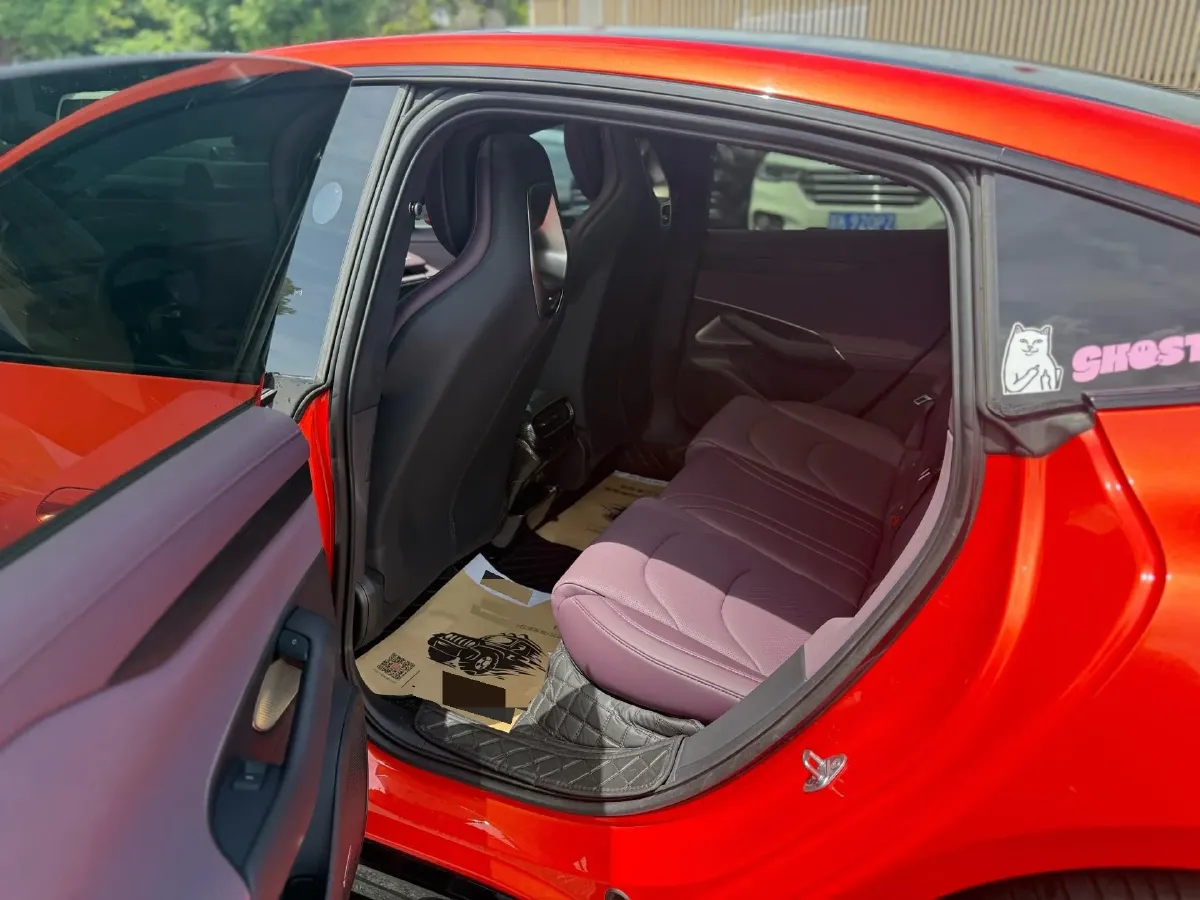 2024 MI SU7 BEV 101KWH,autocango,china used car exporter,china ev exporter,chinese used car exporter,chinese used ev exporter