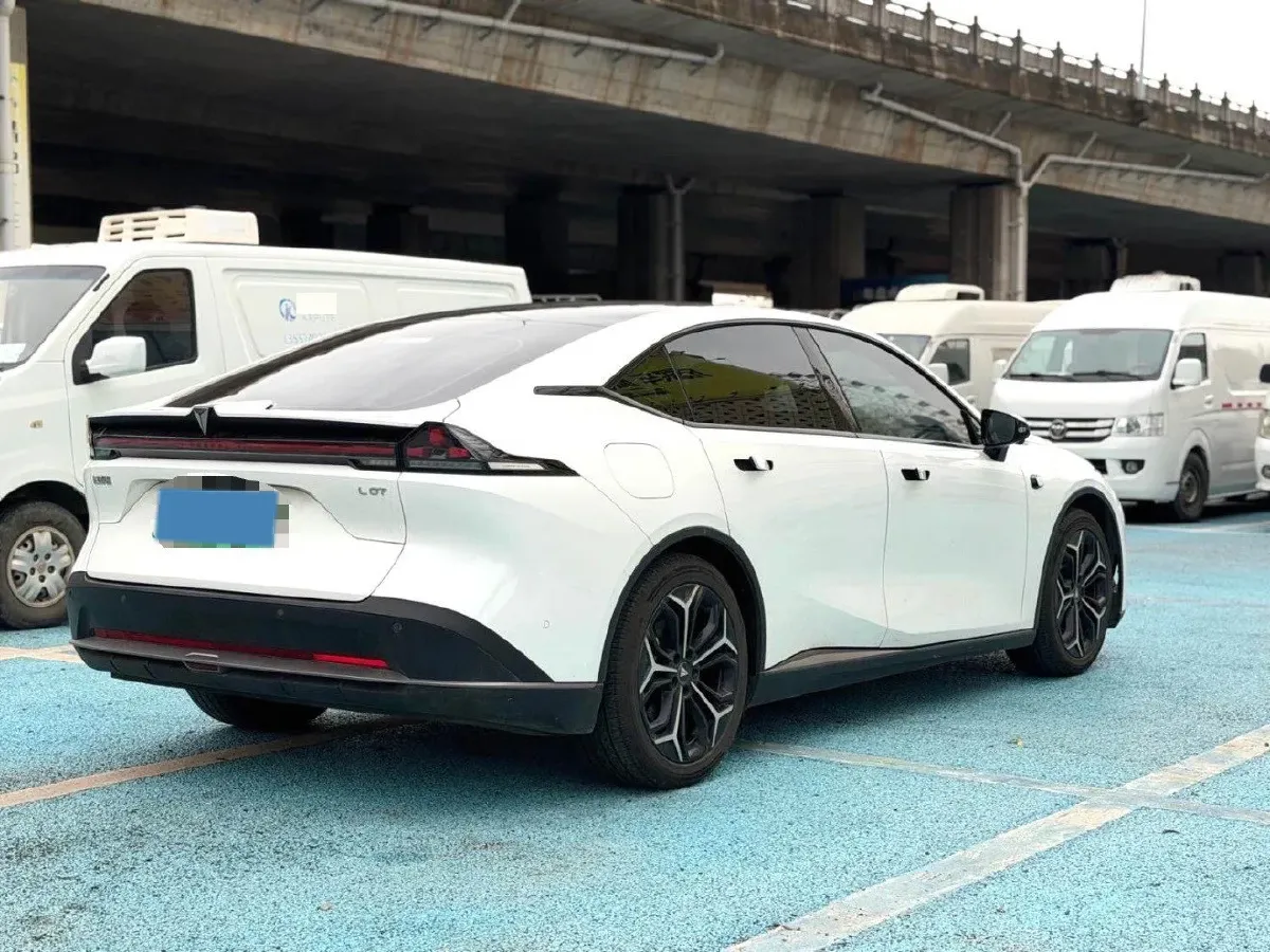 2025 Deepal L07 1.5L 98HP L4 REEV 28.39KWH,autocango,china used car exporter,china ev exporter,chinese used car exporter,chinese used ev exporter