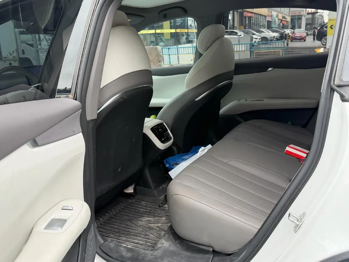 2025 Deepal L07 1.5L 98HP L4 REEV 28.39KWH,autocango,china used car exporter,china ev exporter,chinese used car exporter,chinese used ev exporter