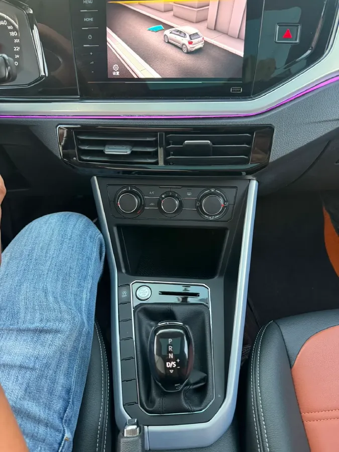 2023 Volkswagen Polo 1.5L 113HP L4 6AT,autocango,china used car exporter,china ev exporter,chinese used car exporter,chinese used ev exporter