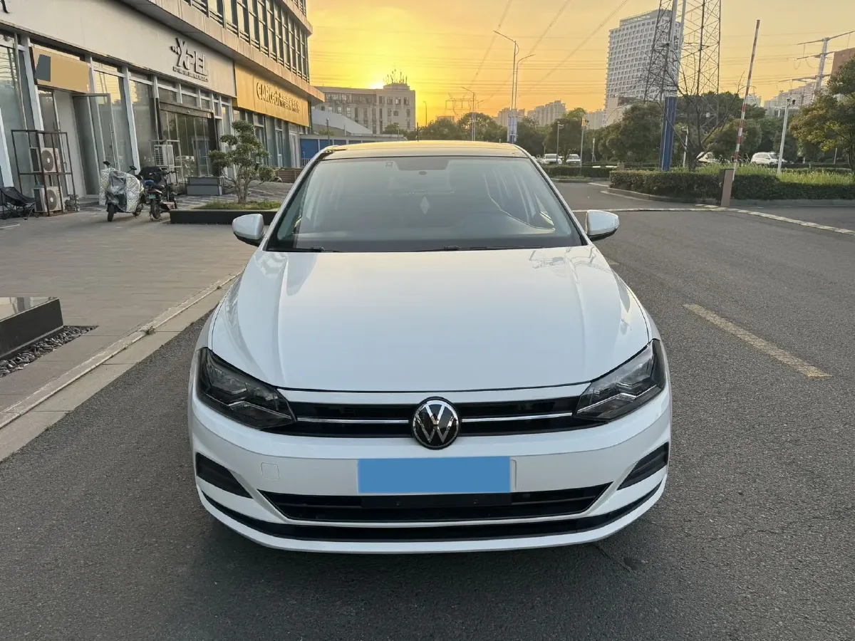 2023 Volkswagen Polo 1.5L 113HP L4 6AT,autocango,china used car exporter,china ev exporter,chinese used car exporter,chinese used ev exporter