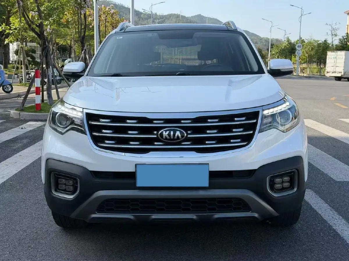 2018 Kia Sportage R 2.0L 160HP L4 6AT,autocango,china used car exporter,china ev exporter,chinese used car exporter,chinese used ev exporter