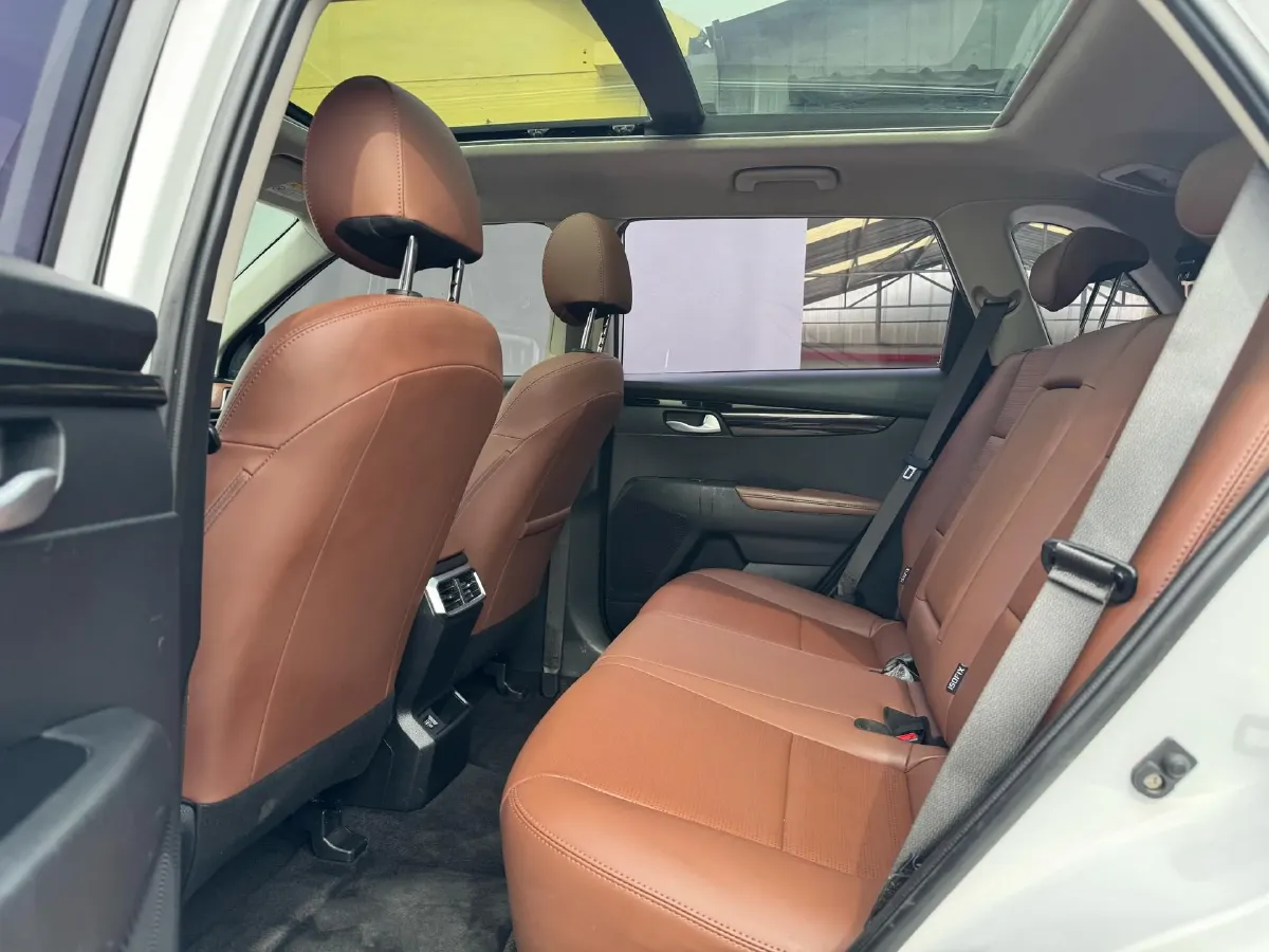 2021 Kia Sportage R 2.0L 161HP L4 6AT,autocango,china used car exporter,china ev exporter,chinese used car exporter,chinese used ev exporter