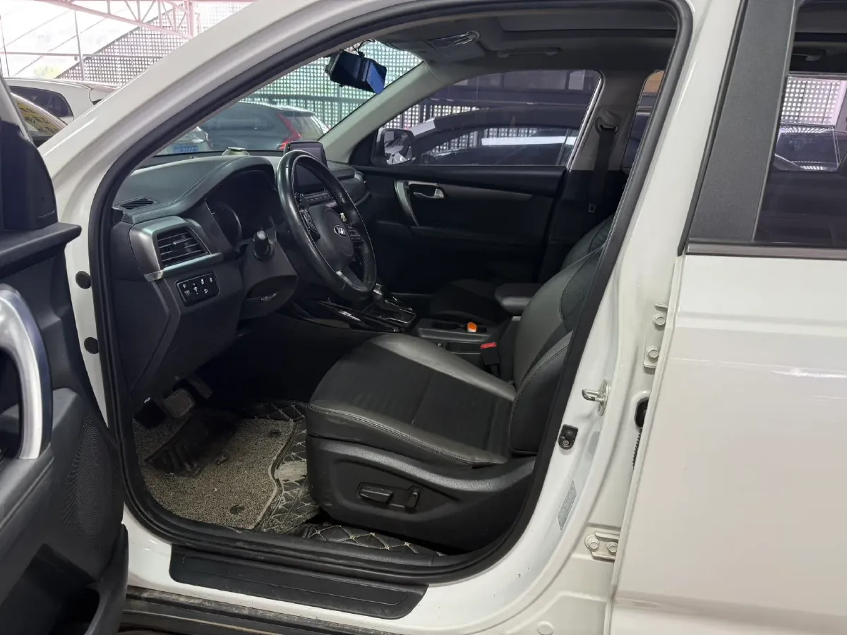 2018 Kia Sportage R 2.0L 160HP L4 6AT,autocango,china used car exporter,china ev exporter,chinese used car exporter,chinese used ev exporter