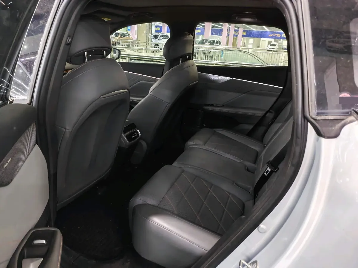 2025 ChangAn QiYuan A07 BEV 56.1KWH,autocango,china used car exporter,china ev exporter,chinese used car exporter,chinese used ev exporter