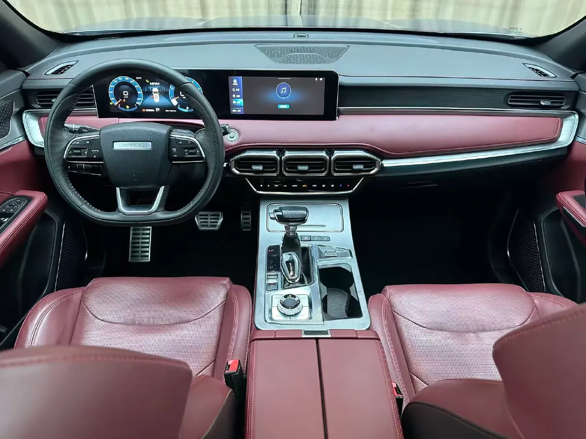 2021 Jetour X70 Plus 1.5T 156HP L4 6DCT,autocango,china used car exporter,china ev exporter,chinese used car exporter,chinese used ev exporter