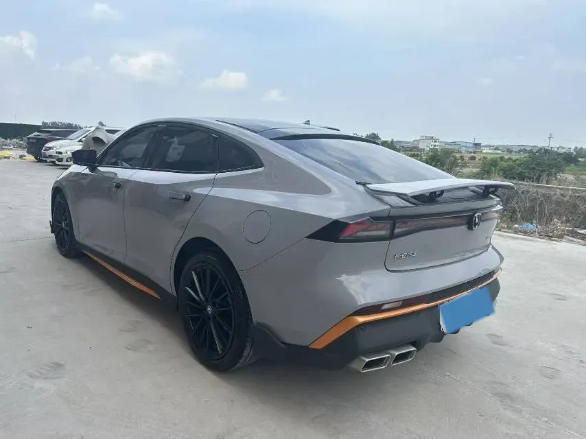 2025 ChangAn UNI-V 1.5T 192HP L4 7DCT,autocango,china used car exporter,china ev exporter,chinese used car exporter,chinese used ev exporter
