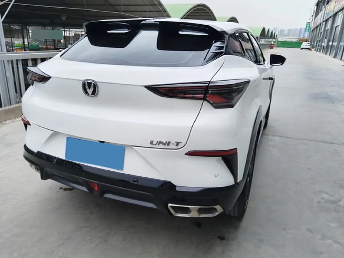 2023 ChangAn UNI-T 1.5T 188HP L4 7DCT,autocango,china used car exporter,china ev exporter,chinese used car exporter,chinese used ev exporter