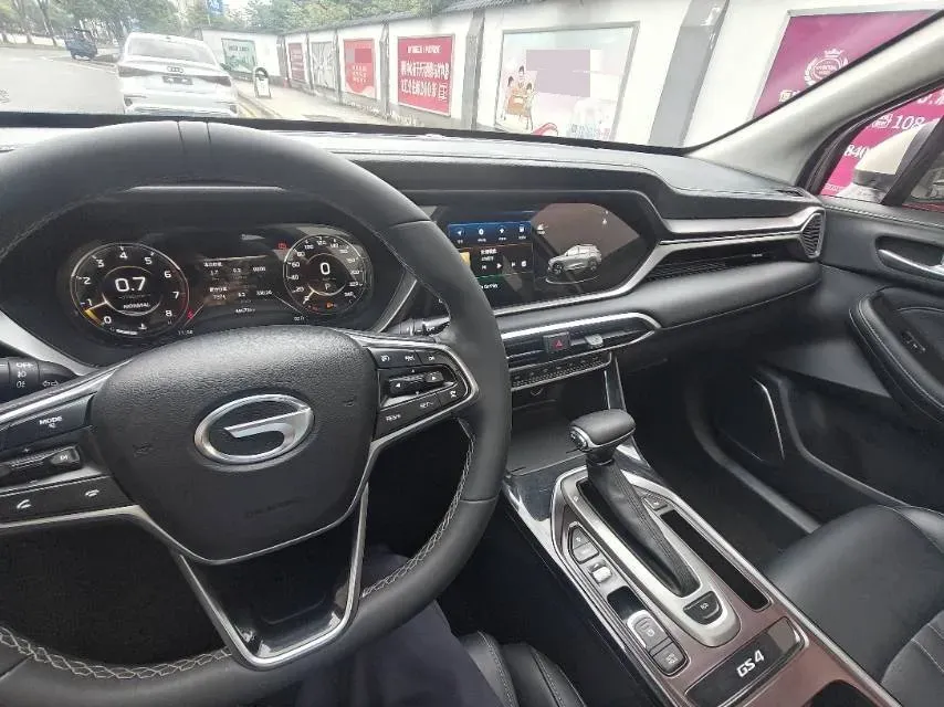 2022 GAC Trumpchi GS4 1.5T 169HP L4 6AT,autocango,china used car exporter,china ev exporter,chinese used car exporter,chinese used ev exporter