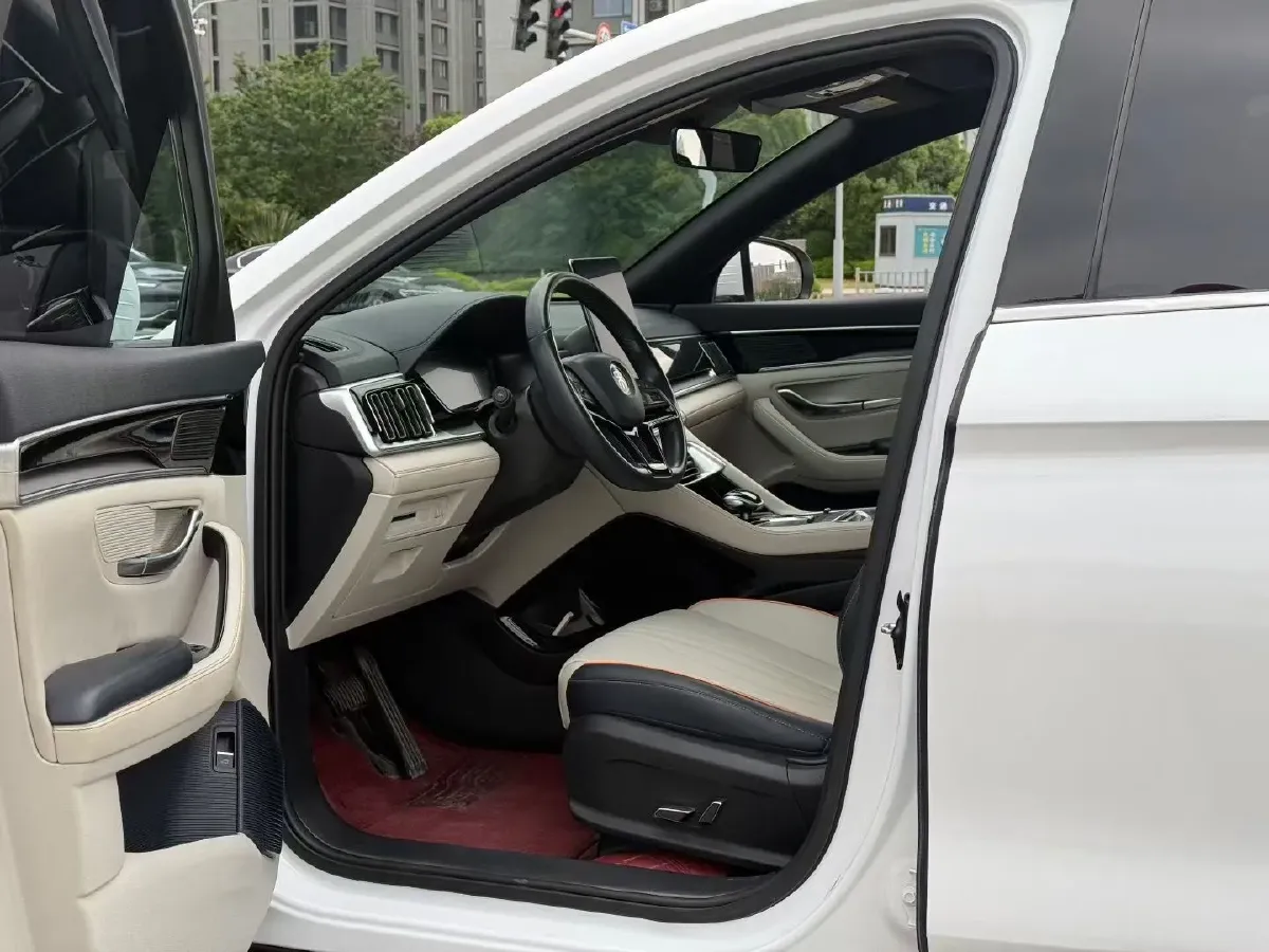 2021 Geely JiaJi 1.5T 177HP L3 7DCT PHEV 11.3KWH,autocango,china used car exporter,china ev exporter,chinese used car exporter,chinese used ev exporter