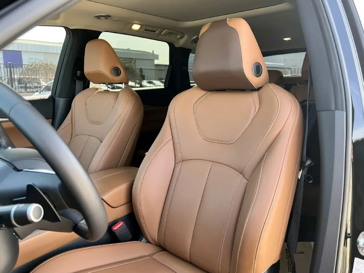 2024 Infiniti QX60 2.0T 252HP L4 9AT,autocango,china used car exporter,china ev exporter,chinese used car exporter,chinese used ev exporter