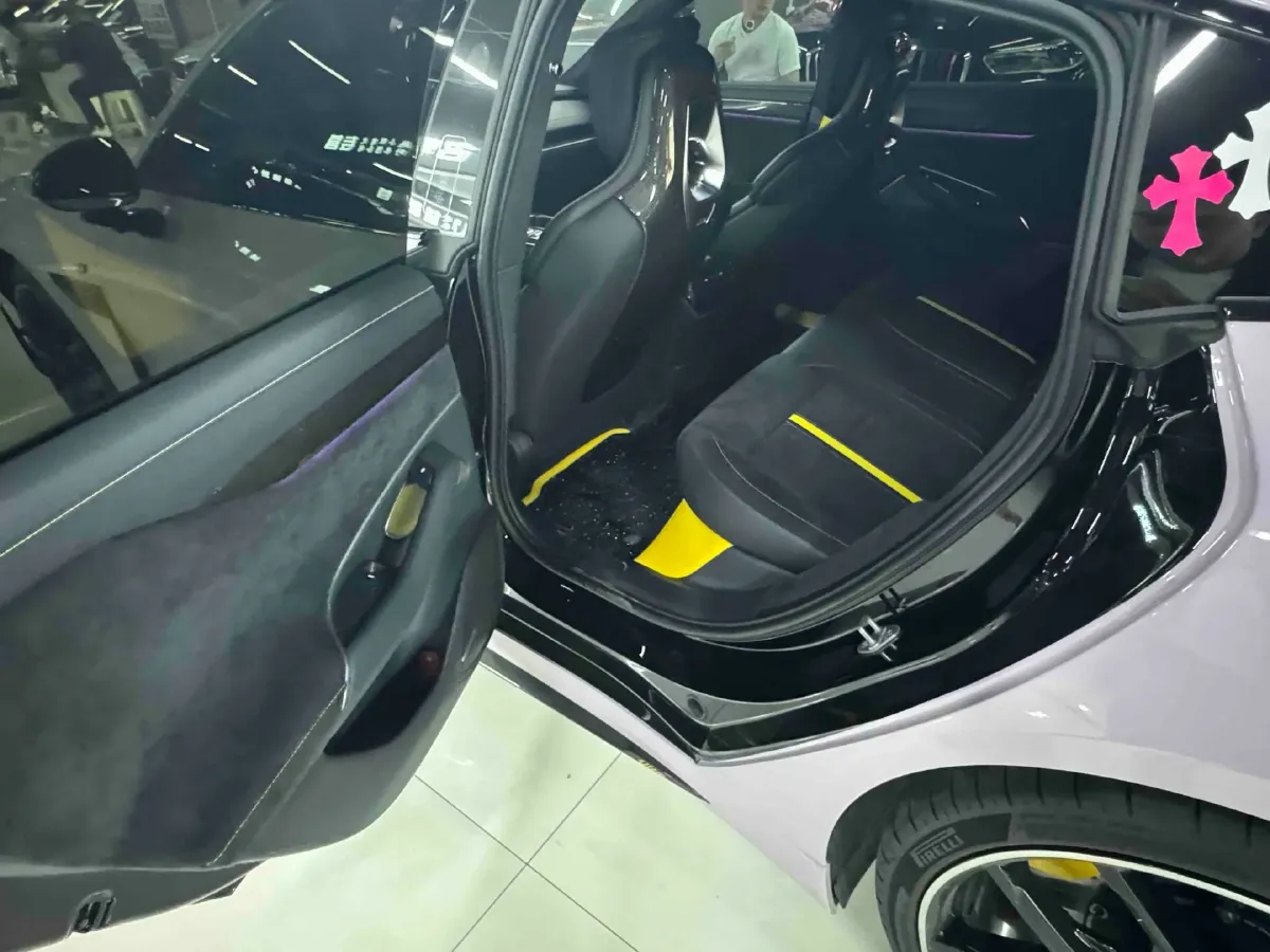 2025 MI SU7 Ultra BEV 93.7KWH,autocango,china used car exporter,china ev exporter,chinese used car exporter,chinese used ev exporter