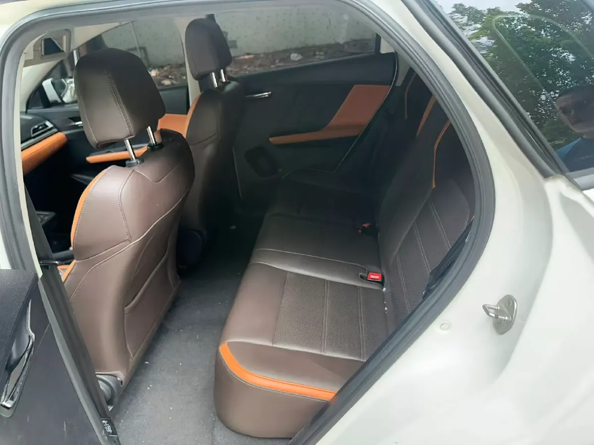 2021 Geely Azkarra 1.8T 184HP L4 7DCT,autocango,china used car exporter,china ev exporter,chinese used car exporter,chinese used ev exporter