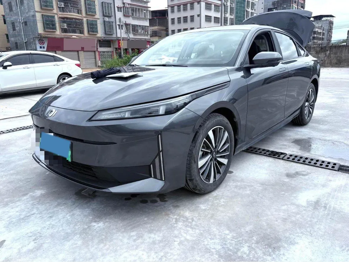 2024 ChangAn QiYuan A05 1.5L 110HP L4 E-CVT PHEV 9.07KWH,autocango,china used car exporter,china ev exporter,chinese used car exporter,chinese used ev exporter