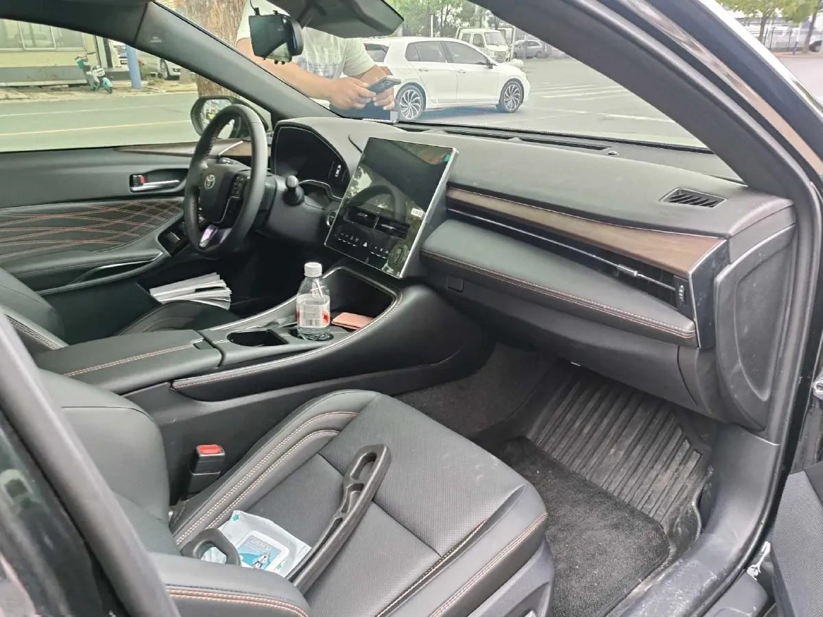 2024 Toyota Avalon 2.0L 152HP L4 E-CVT Hybrid,autocango,china used car exporter,china ev exporter,chinese used car exporter,chinese used ev exporter