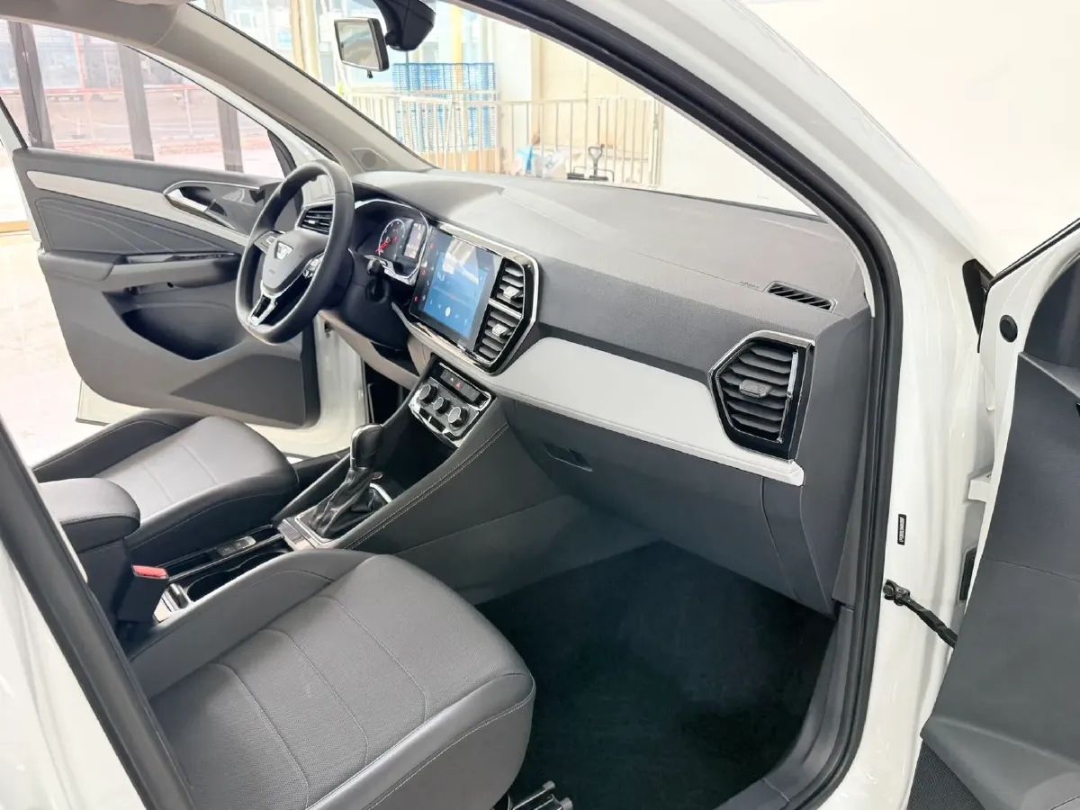 2022 Jetta VS5 1.4T 150HP L4 6AT,autocango,china used car exporter,china ev exporter,chinese used car exporter,chinese used ev exporter