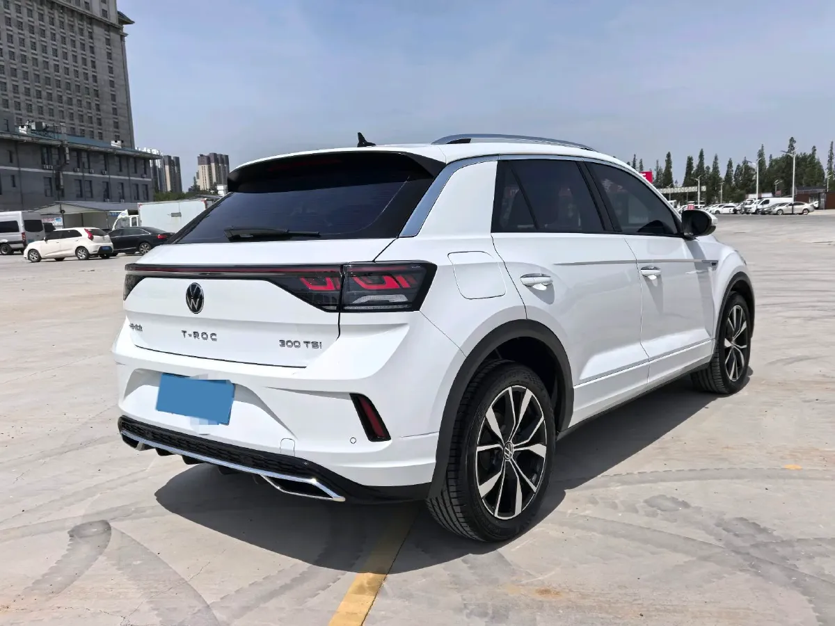 2023 Volkswagen T-Roc 1.5T 160HP L4 7DCT,autocango,china used car exporter,china ev exporter,chinese used car exporter,chinese used ev exporter