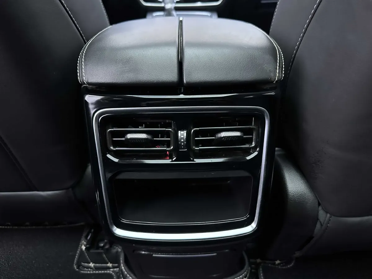 2021 Jetour X70 Plus 1.5T 156HP L4 6DCT,autocango,china used car exporter,china ev exporter,chinese used car exporter,chinese used ev exporter