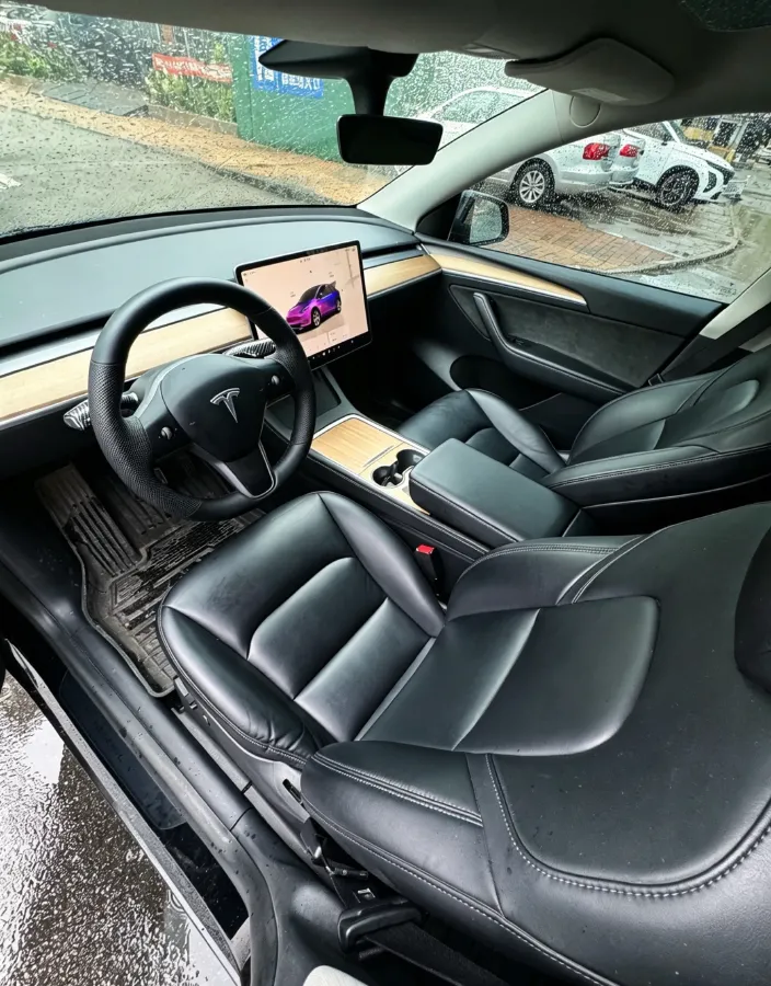 2022 Tesla Model Y BEV 60KWH,autocango,china used car exporter,china ev exporter,chinese used car exporter,chinese used ev exporter