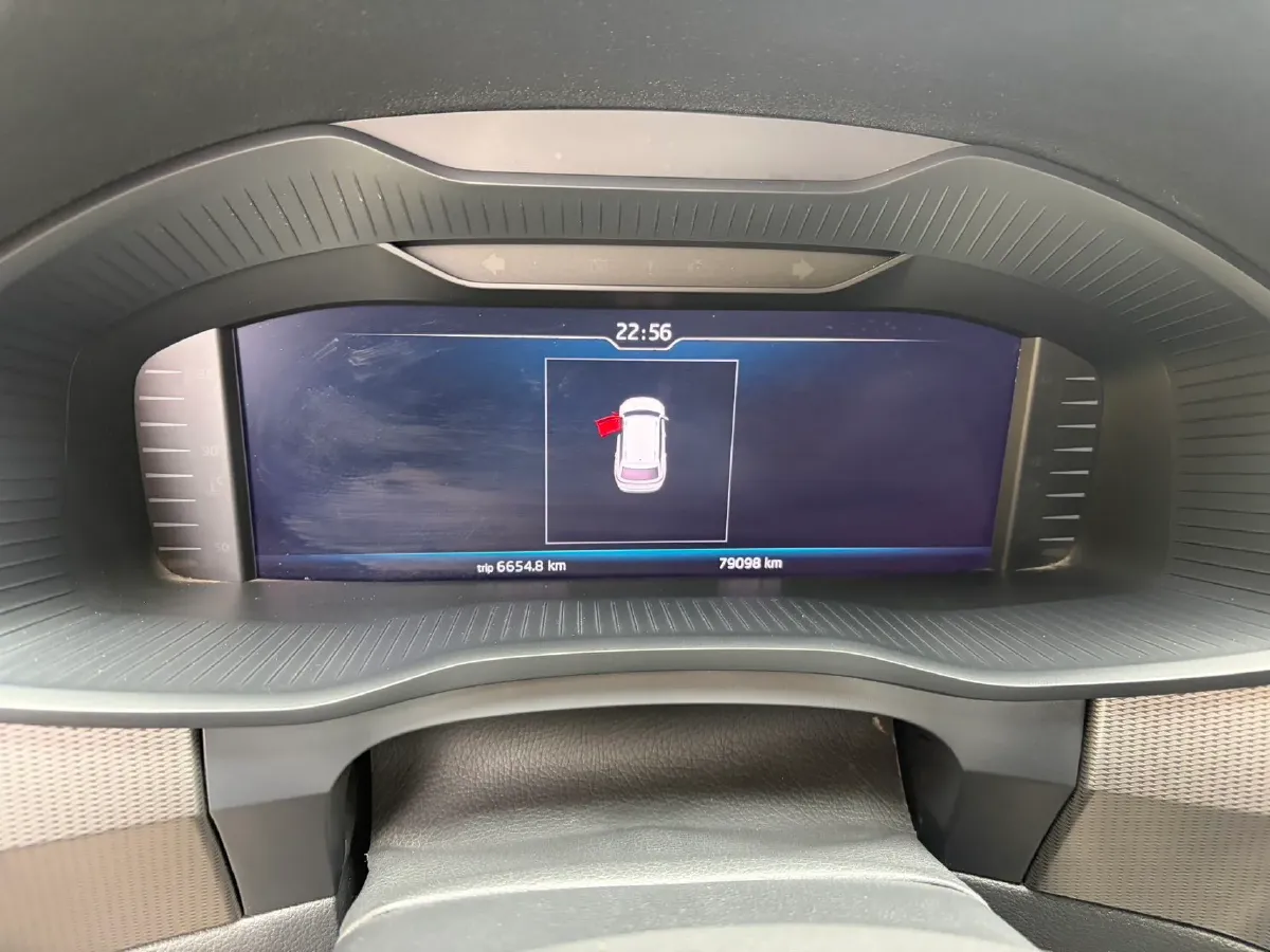 2019 Buick EnvisionPlus 1.5T 169HP L4 7DCT,autocango,china used car exporter,china ev exporter,chinese used car exporter,chinese used ev exporter