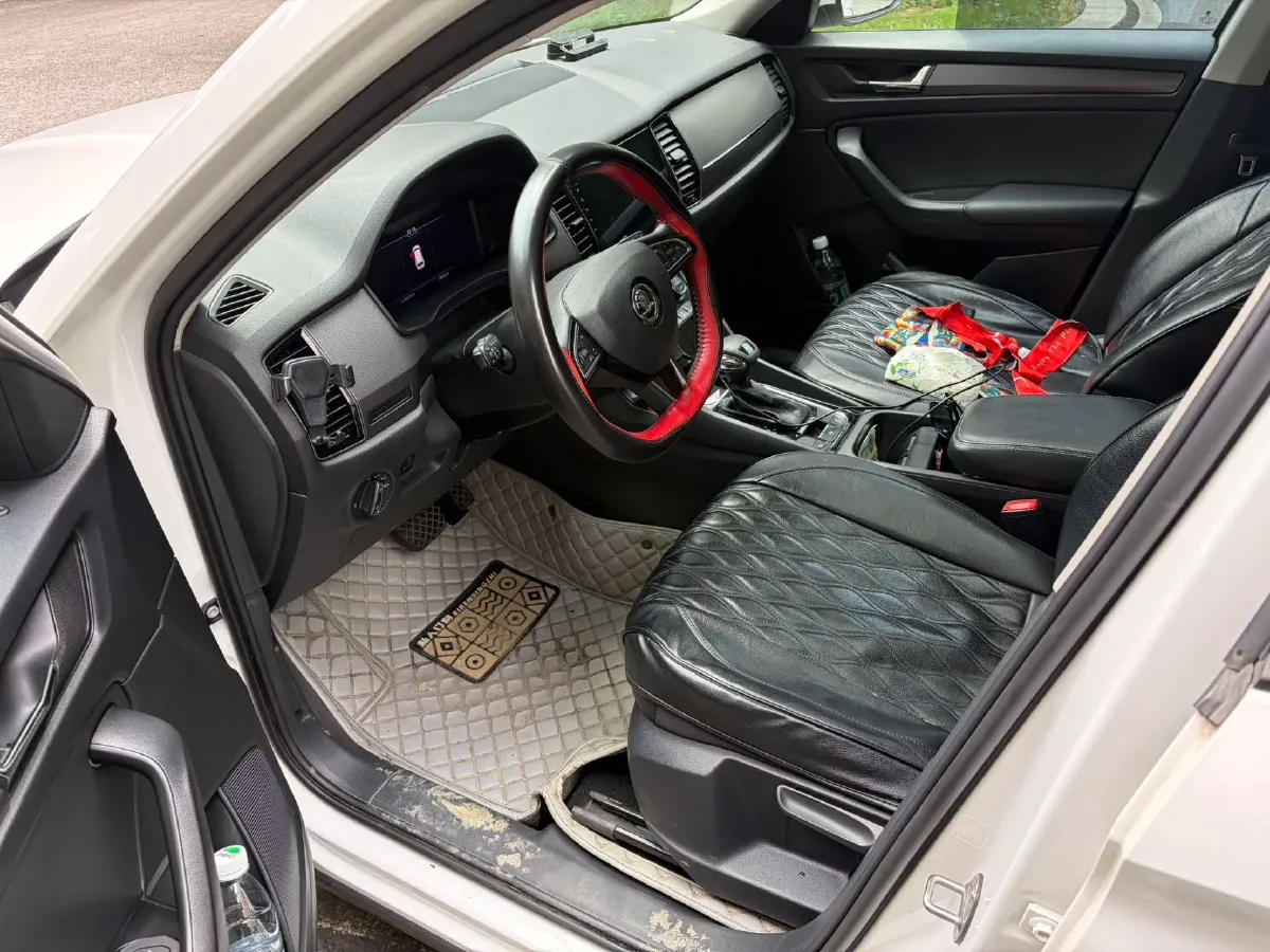 2019 Buick EnvisionPlus 1.5T 169HP L4 7DCT,autocango,china used car exporter,china ev exporter,chinese used car exporter,chinese used ev exporter