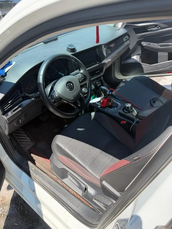 2021 Volkswagen Bora 1.5L 113HP L4 6AT,autocango,china used car exporter,china ev exporter,chinese used car exporter,chinese used ev exporter