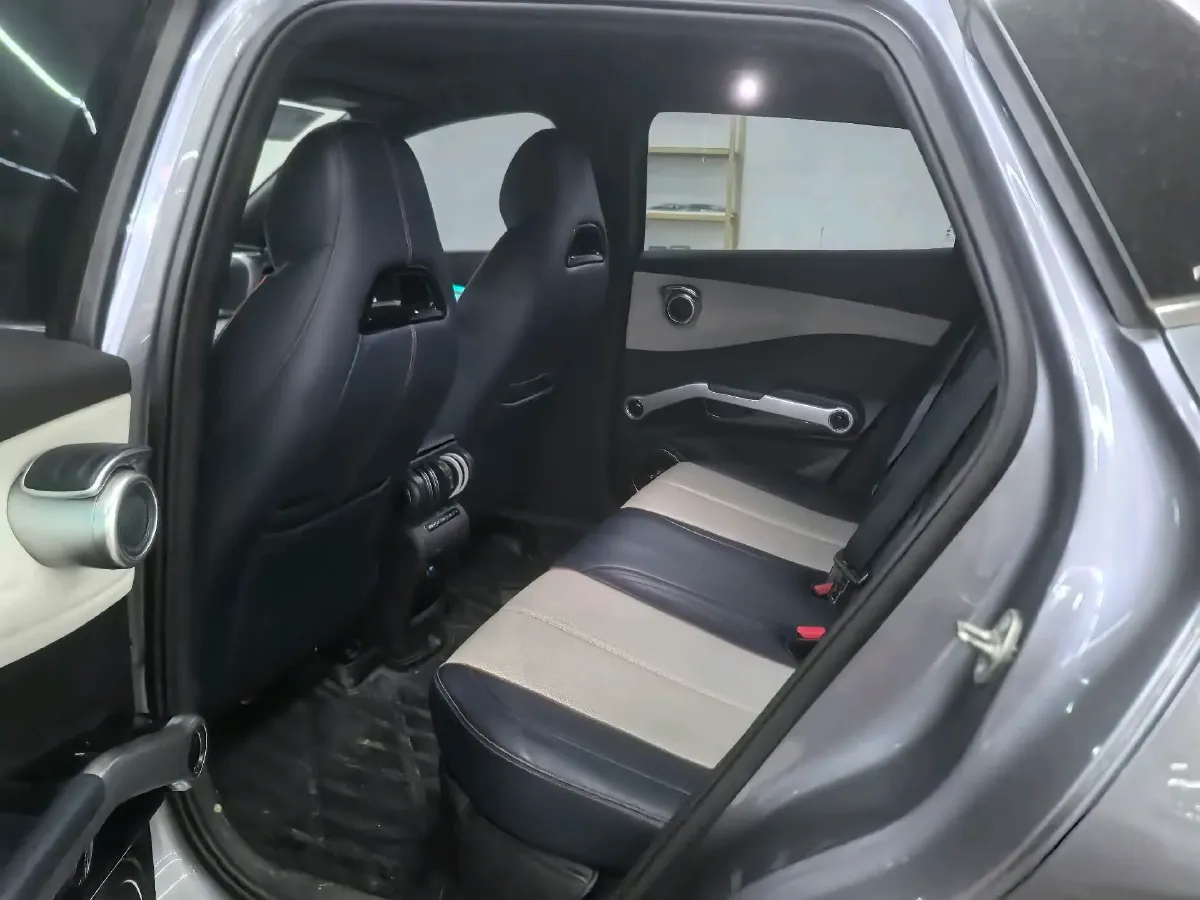2022 Foton Grand General G7 2.0T 238HP L4 8AT,autocango,china used car exporter,china ev exporter,chinese used car exporter,chinese used ev exporter