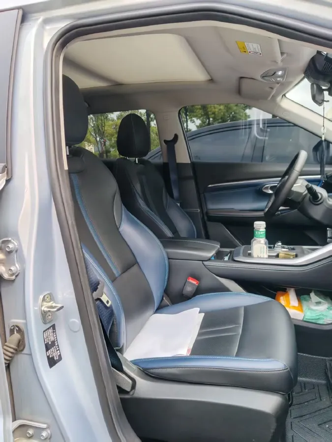 2023 GAC Trumpchi GS3 1.5T 177HP L4 7DCT,autocango,china used car exporter,china ev exporter,chinese used car exporter,chinese used ev exporter