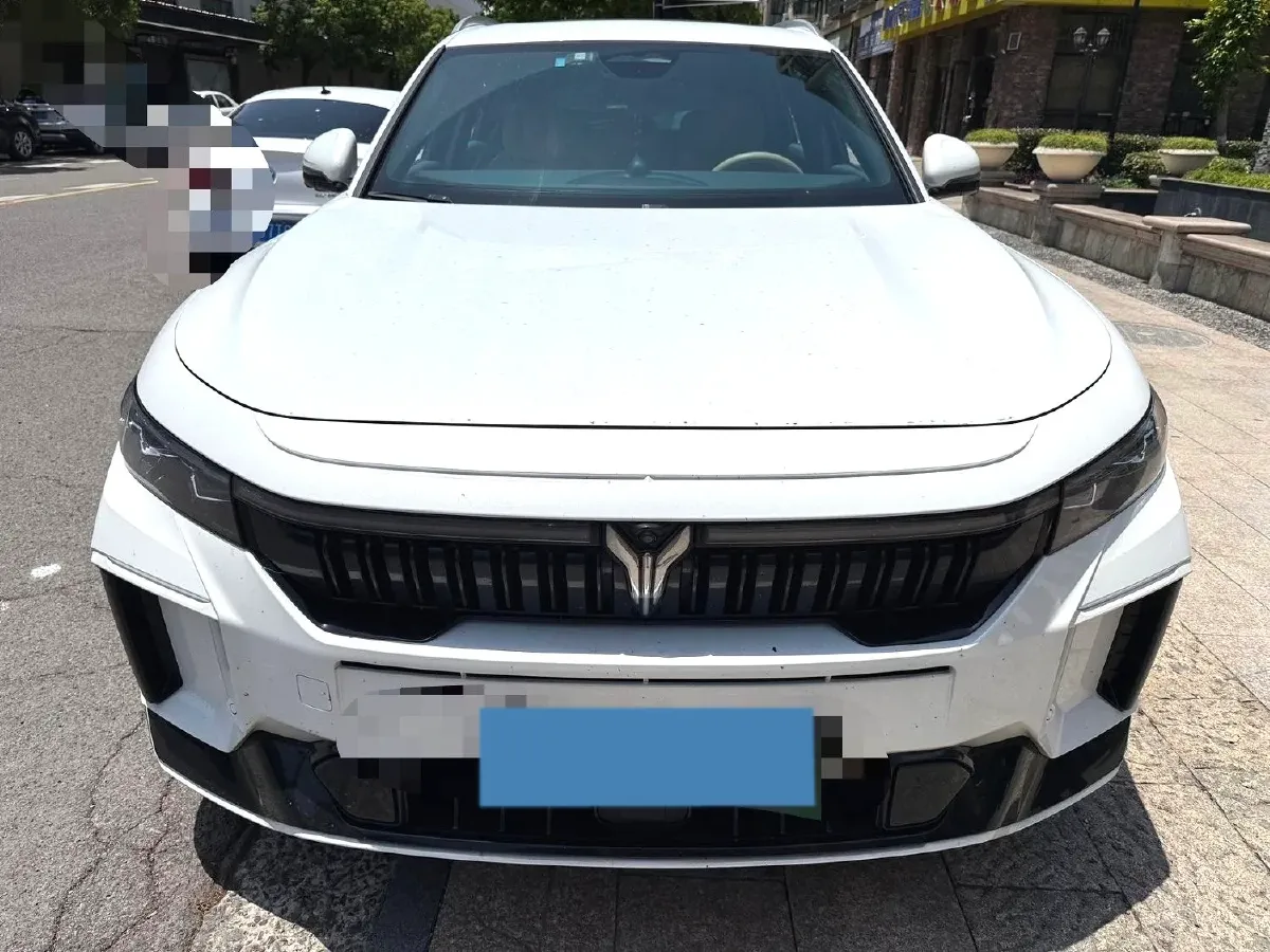 2024 Voyah FREE 1.5T 150HP L4 REEV 39.2KWH,autocango,china used car exporter,china ev exporter,chinese used car exporter,chinese used ev exporter