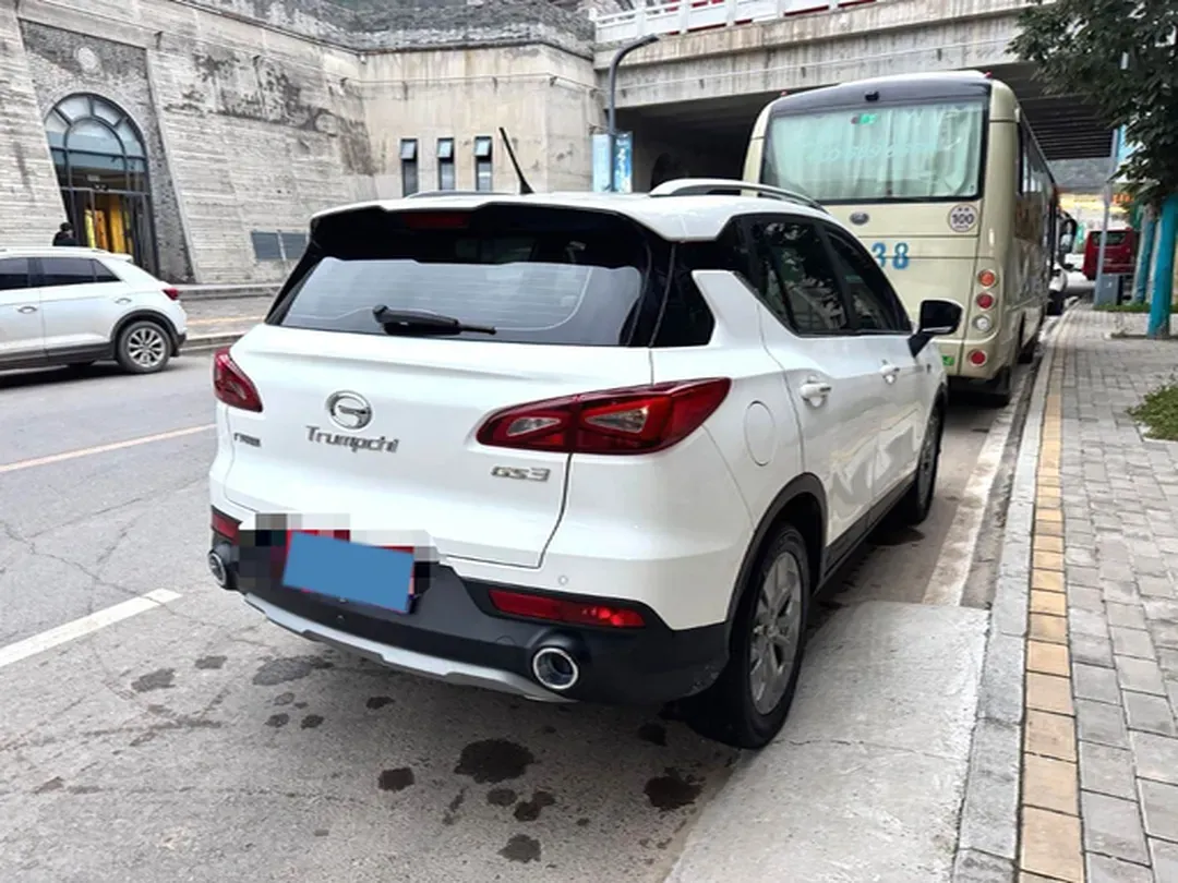 2017 GAC Trumpchi GS3 1.5L 114HP L4 5MT,autocango,china used car exporter,china ev exporter,chinese used car exporter,chinese used ev exporter