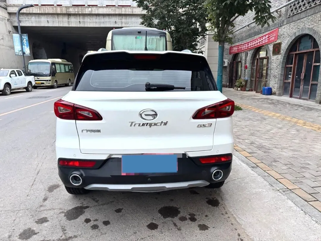 2017 GAC Trumpchi GS3 1.5L 114HP L4 5MT,autocango,china used car exporter,china ev exporter,chinese used car exporter,chinese used ev exporter