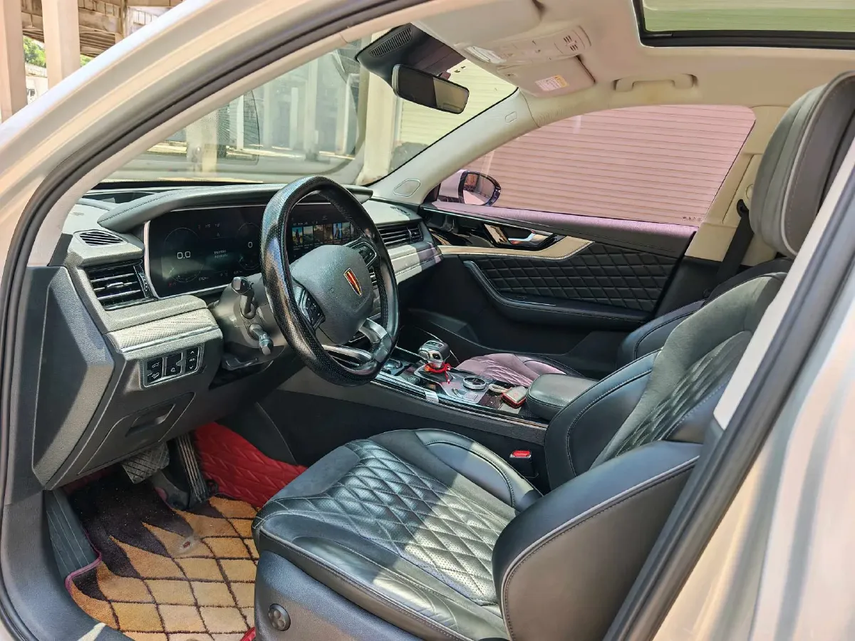 2019 HongQi HS5 2.0T 224HP L4 6AT,autocango,china used car exporter,china ev exporter,chinese used car exporter,chinese used ev exporter