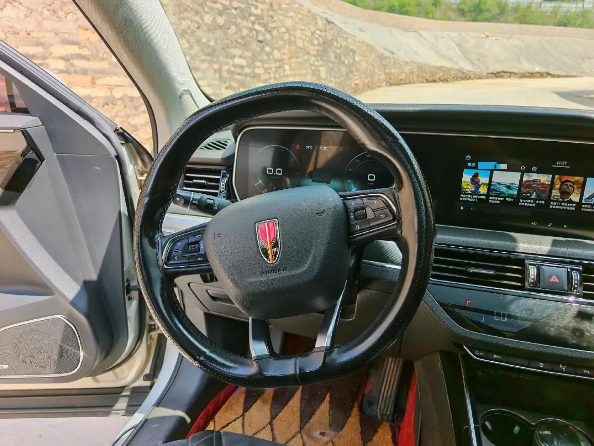 2019 HongQi HS5 2.0T 224HP L4 6AT,autocango,china used car exporter,china ev exporter,chinese used car exporter,chinese used ev exporter