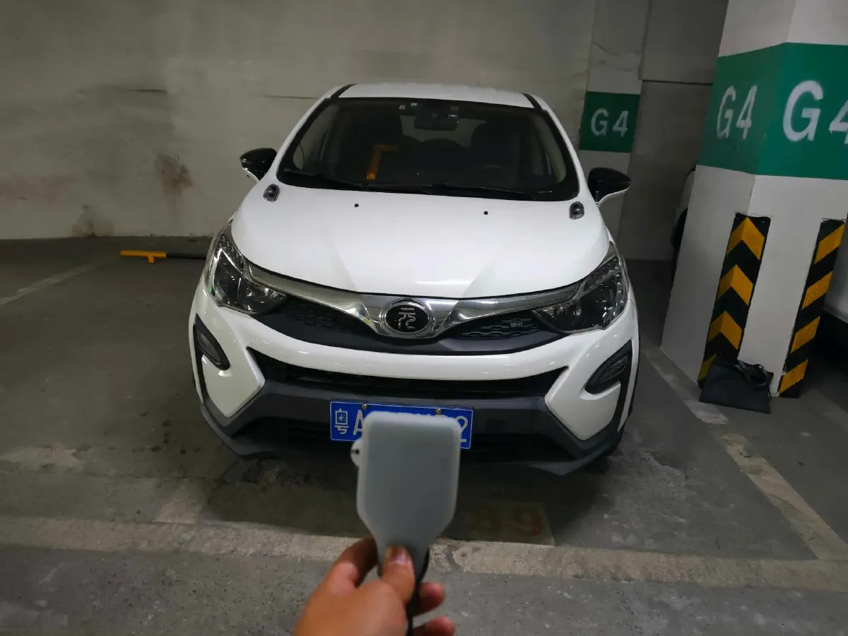 2017 BYD Yuan 1.5L 109HP L4 6DCT,autocango,china used car exporter,china ev exporter,chinese used car exporter,chinese used ev exporter