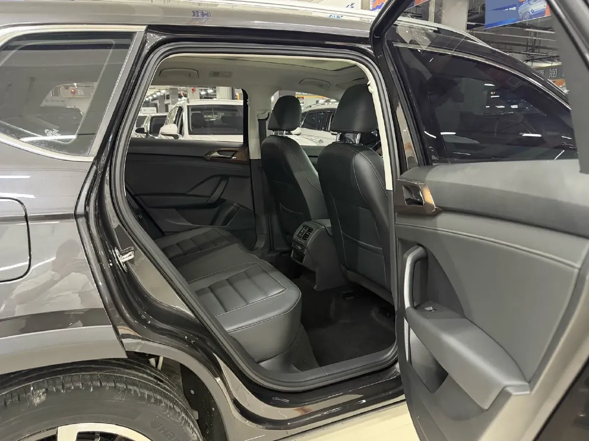 2022 Volkswagen Tharu 1.4T 150HP L4 7DCT,autocango,china used car exporter,china ev exporter,chinese used car exporter,chinese used ev exporter