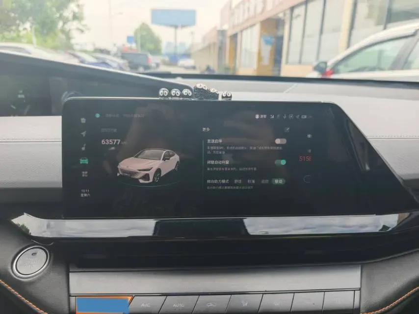 2022 ChangAn UNI-V 1.5T 188HP L4 7DCT,autocango,china used car exporter,china ev exporter,chinese used car exporter,chinese used ev exporter