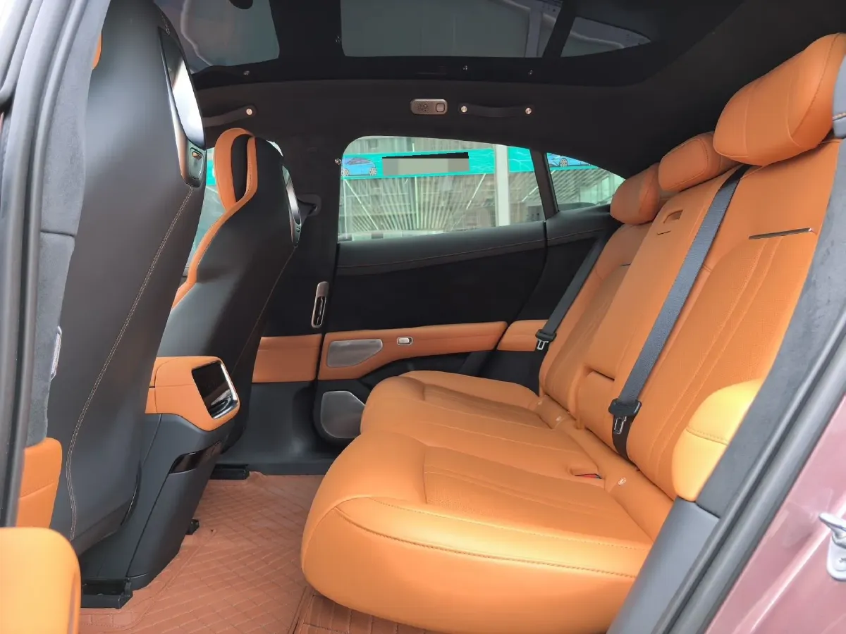 2025 MI YU7 BEV 101.7KWH,autocango,china used car exporter,china ev exporter,chinese used car exporter,chinese used ev exporter