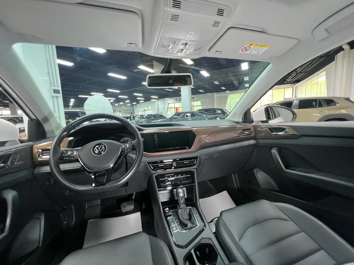2021 Volkswagen Tharu 1.4T 150HP L4 7DCT,autocango,china used car exporter,china ev exporter,chinese used car exporter,chinese used ev exporter