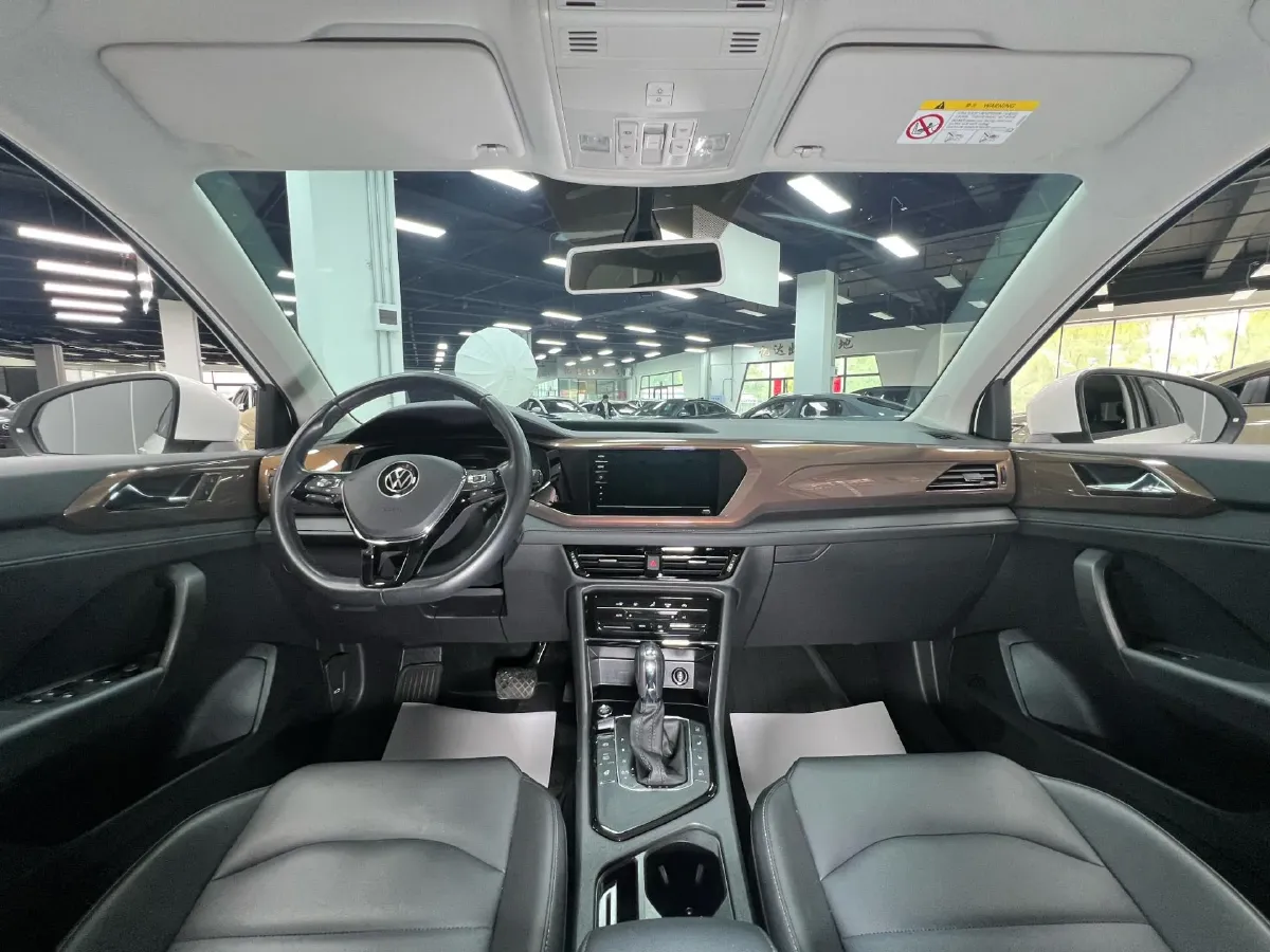 2021 Volkswagen Tharu 1.4T 150HP L4 7DCT,autocango,china used car exporter,china ev exporter,chinese used car exporter,chinese used ev exporter