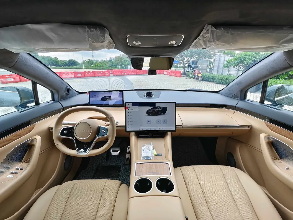 2024 HIMA R7 BEV 82KWH,autocango,china used car exporter,china ev exporter,chinese used car exporter,chinese used ev exporter