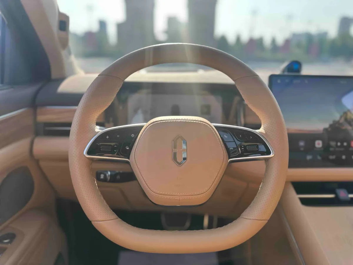2024 AITO AITO M7 1.5T 152HP L4 REEV 38.5KWH,autocango,china used car exporter,china ev exporter,chinese used car exporter,chinese used ev exporter