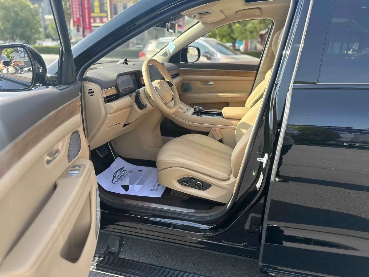 2024 AITO AITO M7 1.5T 152HP L4 REEV 38.5KWH,autocango,china used car exporter,china ev exporter,chinese used car exporter,chinese used ev exporter