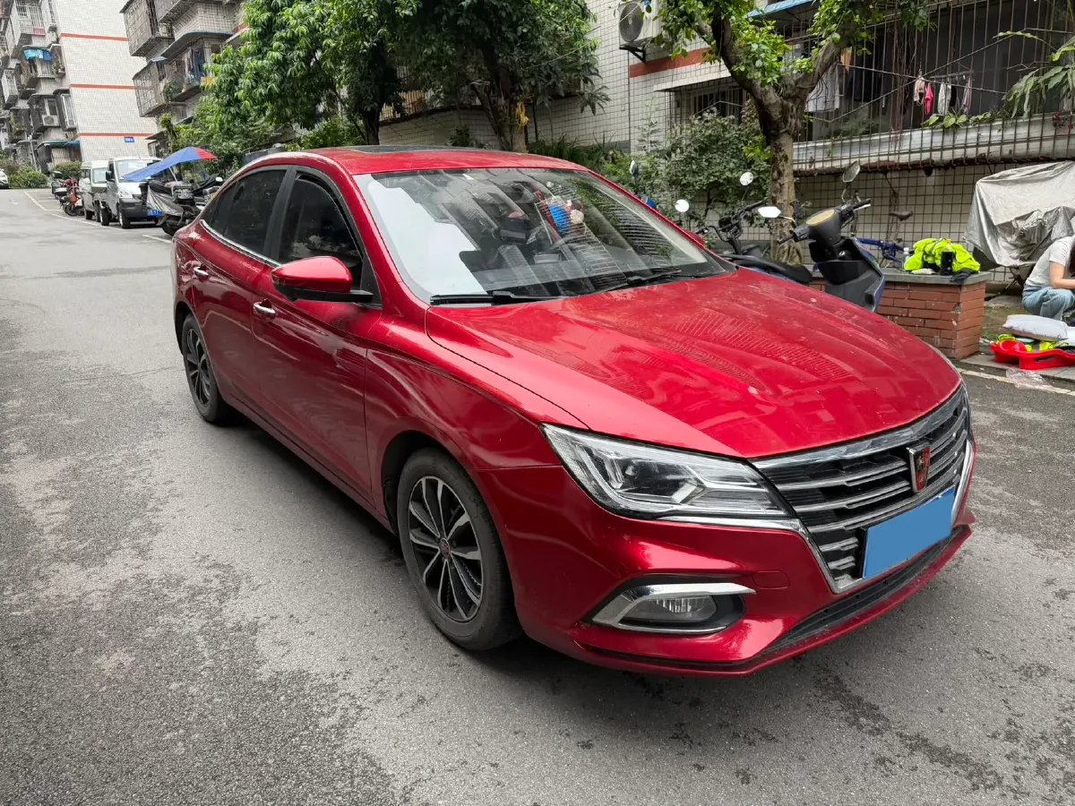 2020 Roewe i5 1.5L 120HP L4 CVT,autocango,china used car exporter,china ev exporter,chinese used car exporter,chinese used ev exporter