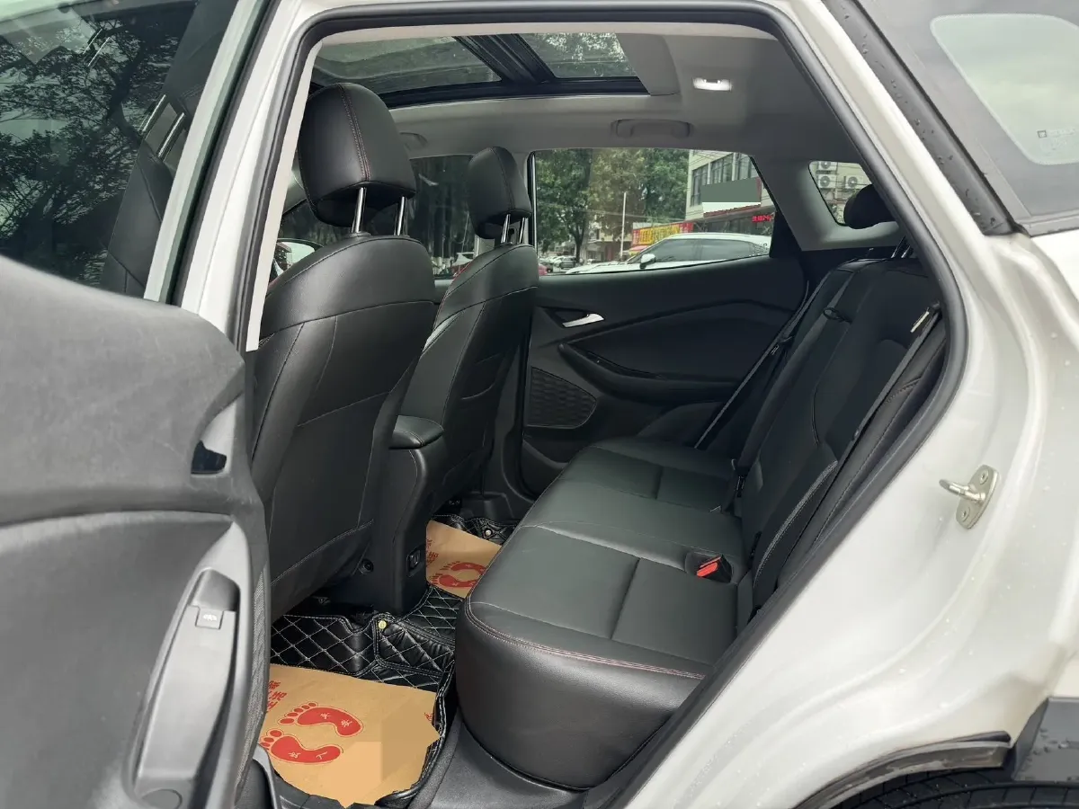 2022 Chevrolet Trax 1.5T 184HP L4 CVT,autocango,china used car exporter,china ev exporter,chinese used car exporter,chinese used ev exporter