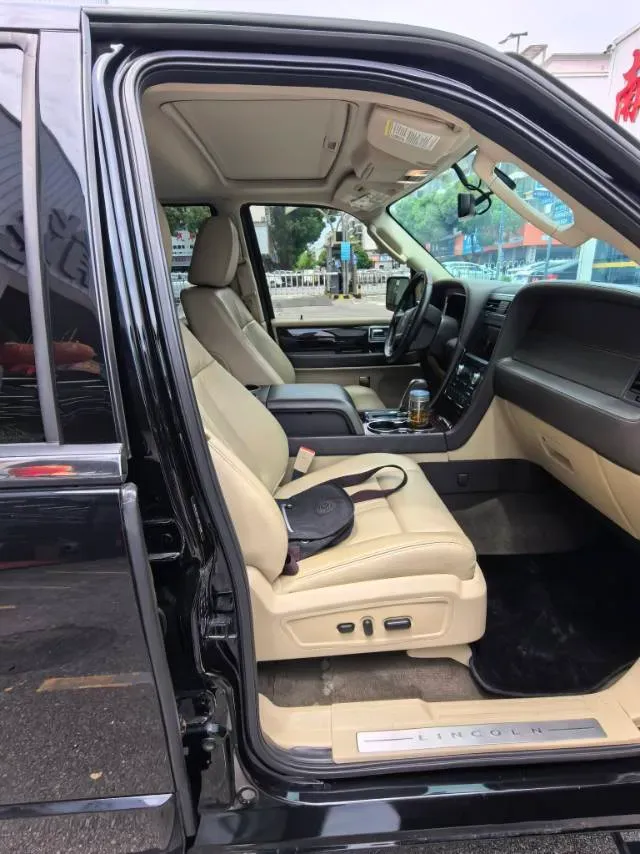 2016 Lincoln Navigator 3.5T 355HP V6 6AT,autocango,china used car exporter,china ev exporter,chinese used car exporter,chinese used ev exporter