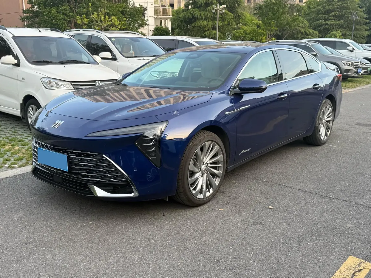 2023 Buick Larcosse 2.0T 237HP L4 9AT,autocango,china used car exporter,china ev exporter,chinese used car exporter,chinese used ev exporter