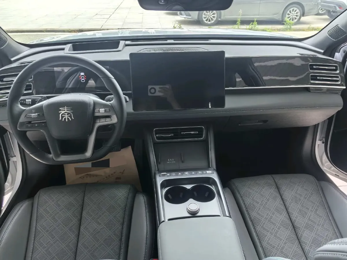 2026 BYD QinL 1.5L 101HP L4 E-CVT PHEV,autocango,china used car exporter,china ev exporter,chinese used car exporter,chinese used ev exporter