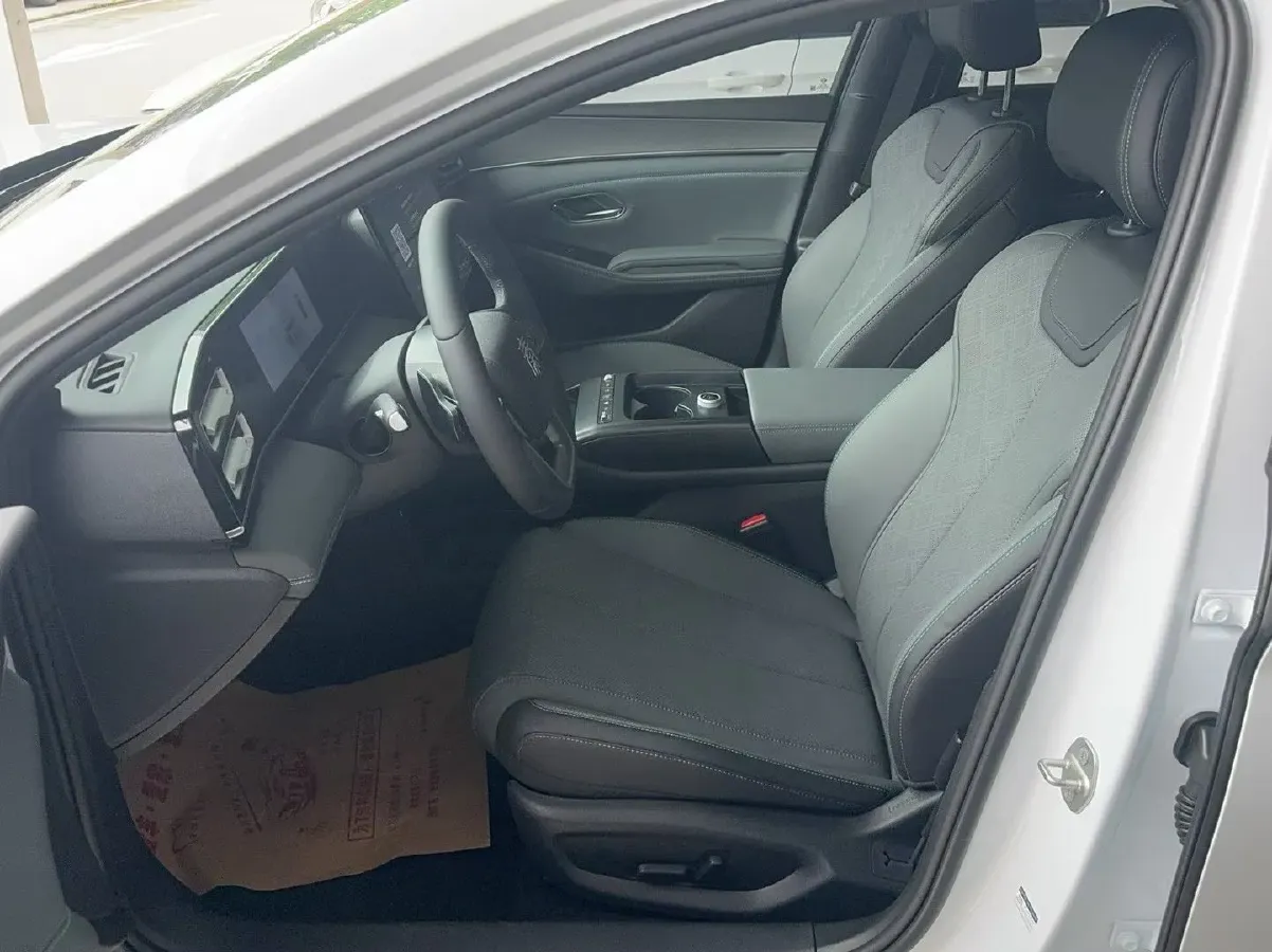 2026 BYD QinL 1.5L 101HP L4 E-CVT PHEV,autocango,china used car exporter,china ev exporter,chinese used car exporter,chinese used ev exporter