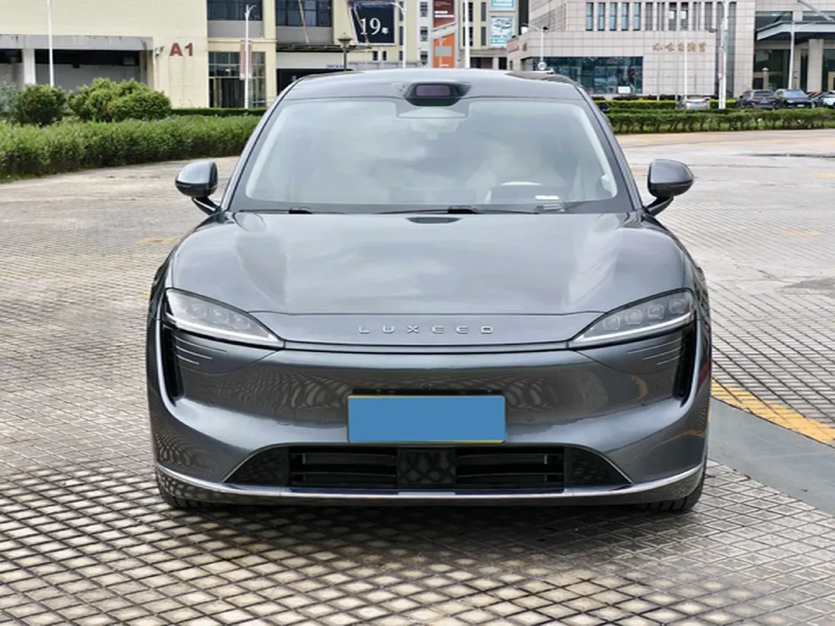 2025 Luxeed R7 REEV 156HP REEV 37KWH,autocango,china used car exporter,china ev exporter,chinese used car exporter,chinese used ev exporter