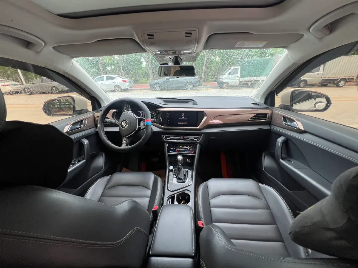 2021 Volkswagen Tharu 1.4T 150HP L4 7DCT,autocango,china used car exporter,china ev exporter,chinese used car exporter,chinese used ev exporter